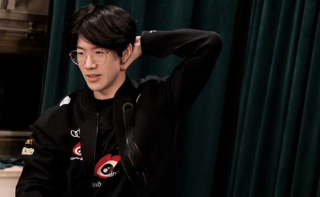 吸引了来自 吸引了来自