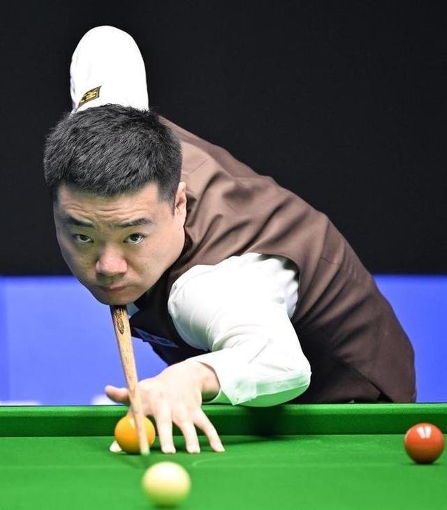 在冠军争夺 在冠军争夺