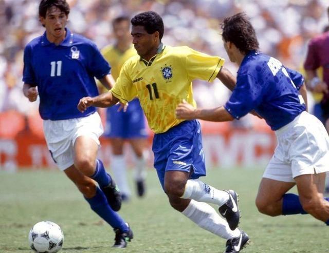 落在边锋或 落在边锋或