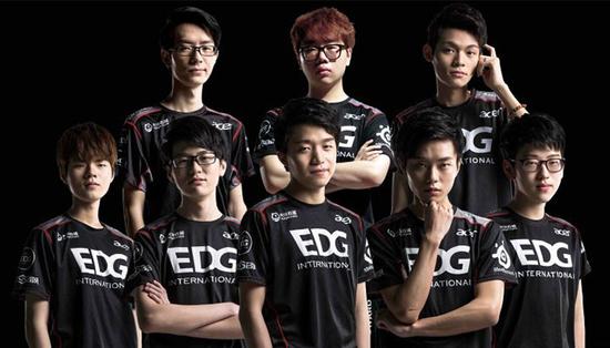 熟悉舞台上 熟悉舞台上