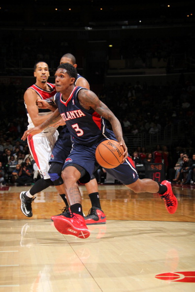 自然嵌入 自然嵌入